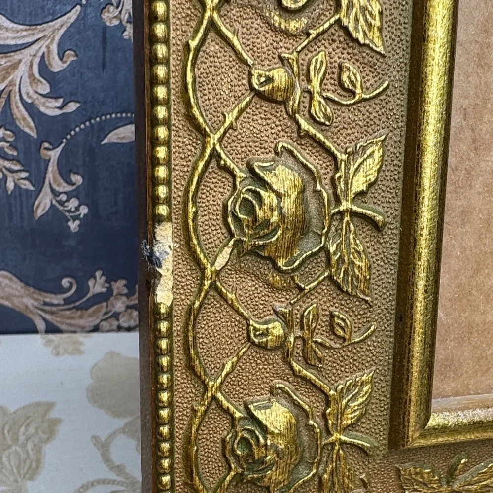 Vintage Estate Gold Ornate Floral Picture Wall Hanging Frame
